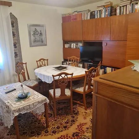 Apartman T&t&t * Sinj